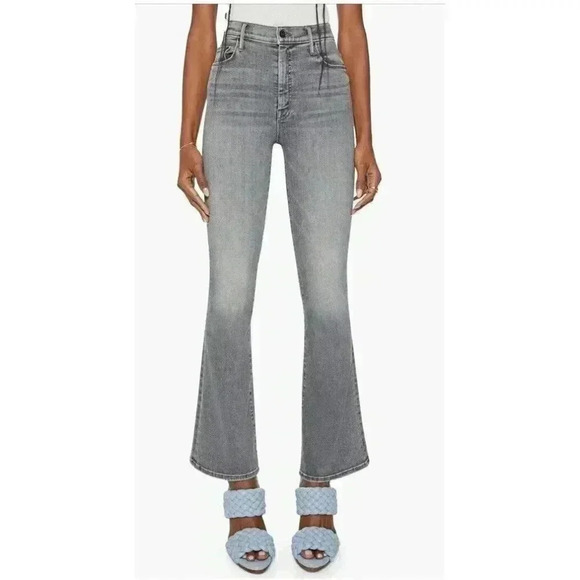 Mother Denim - Mother High Waisted Weekender Skimp Northern Light Gray Size 29 Bootcut Cropped